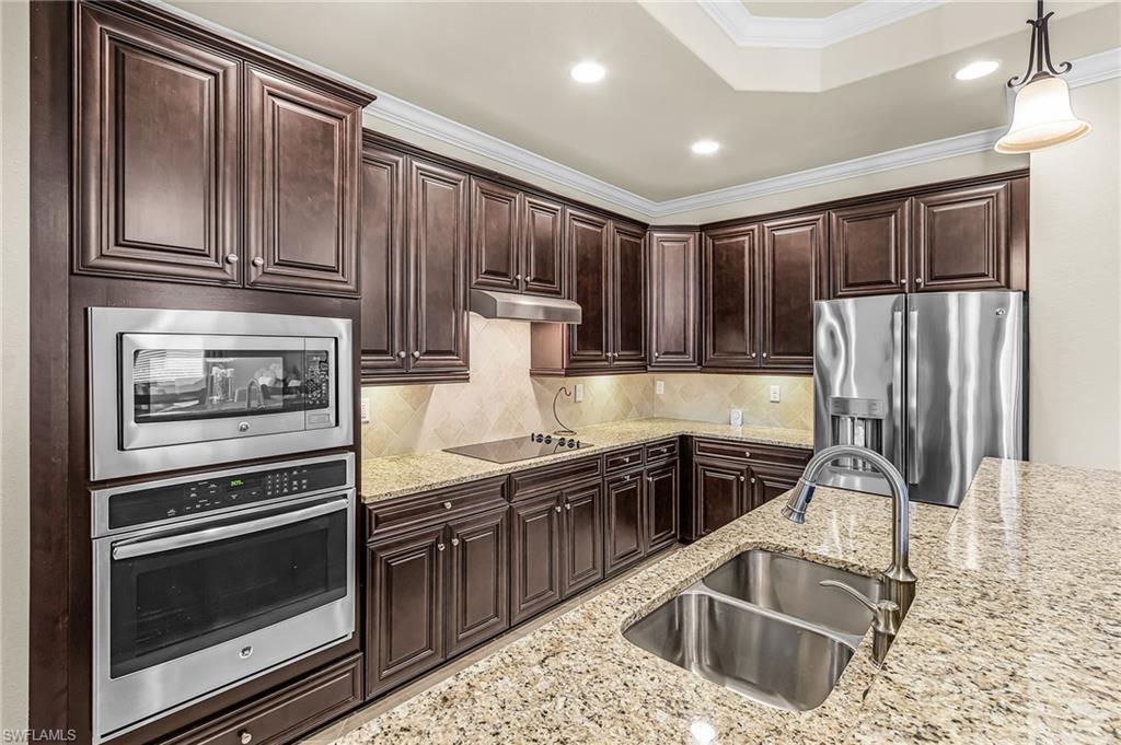 BONITA NATIONAL GOLF AND COUNTRY CLUB - Residential