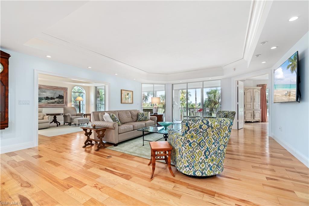MONTCLAIR - Residential