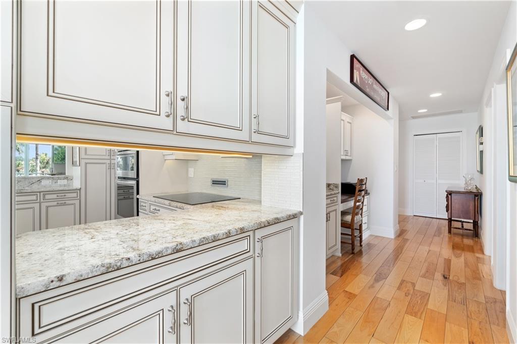 MONTCLAIR - Residential