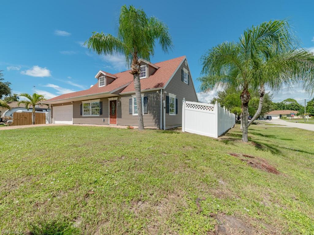 SAN CARLOS PARK - Residential