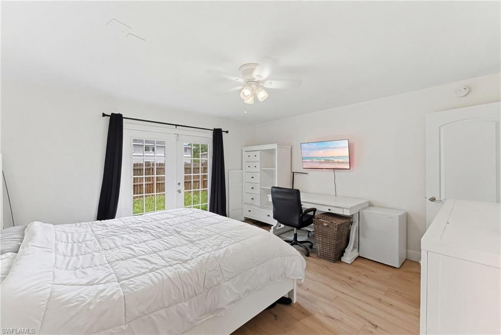 SANDY HOLLOW - Residential