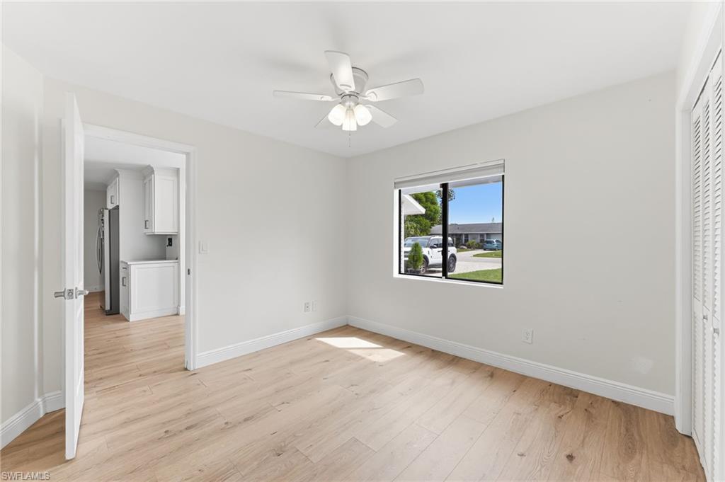 SANDY HOLLOW - Residential