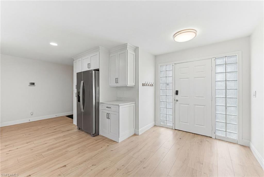 SANDY HOLLOW - Residential