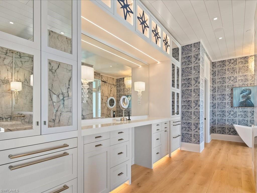 STRAND AT BAY COLONY - Residential