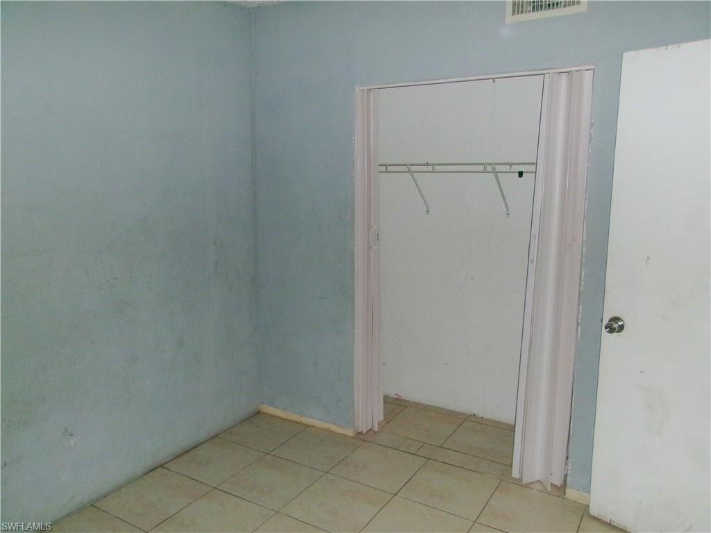 SABAL PALM GARDENS - Residential