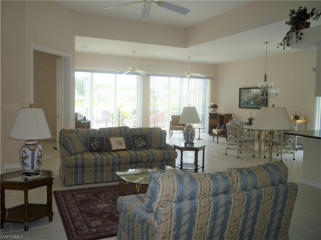 ISLAND WALK - Residential