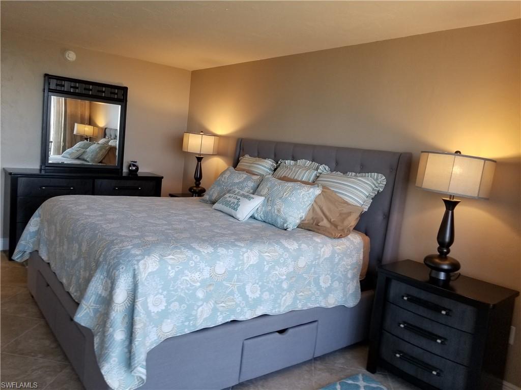 SEA ISLES - Residential