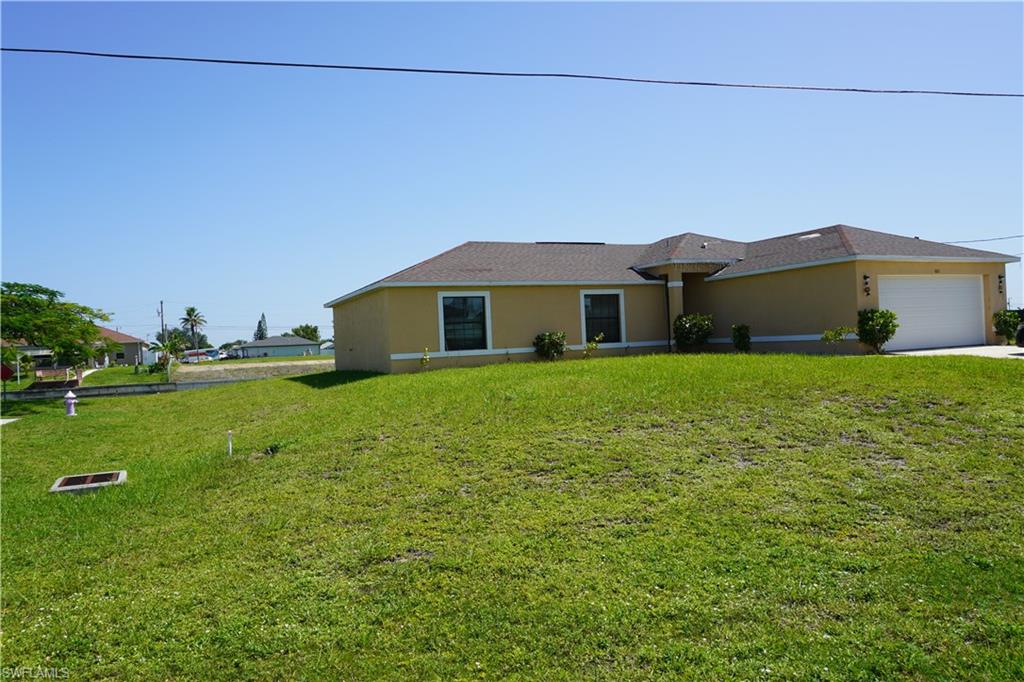 CAPE CORAL - Residential