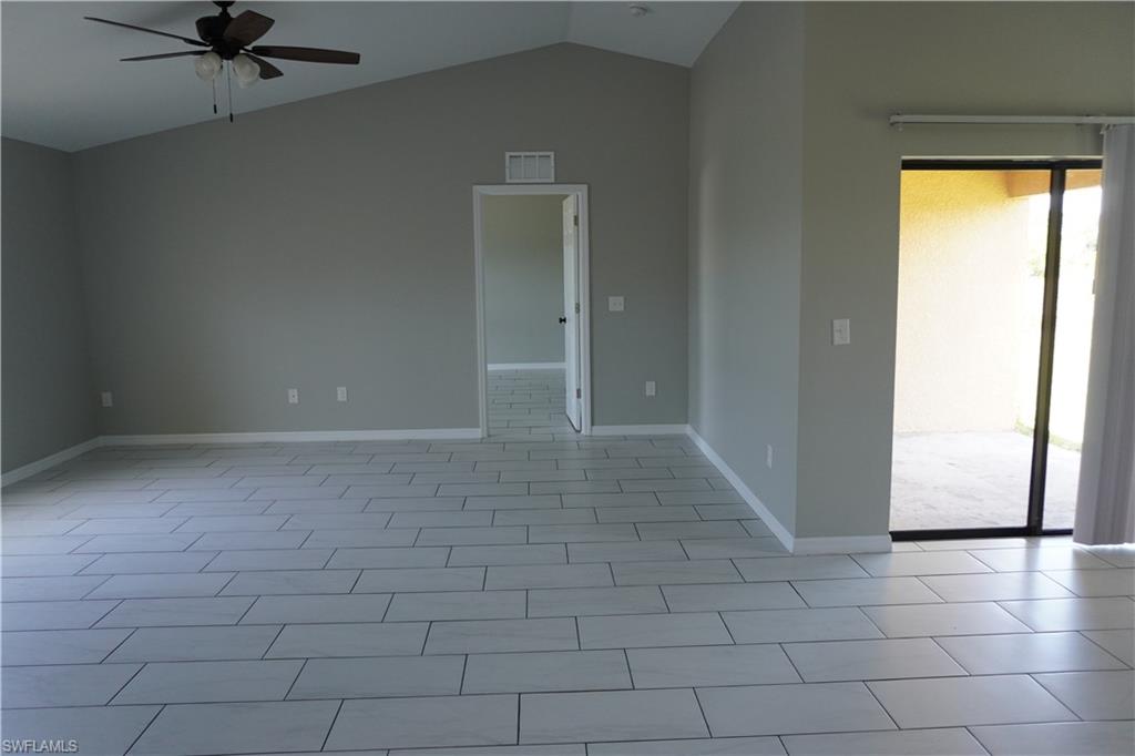 CAPE CORAL - Residential