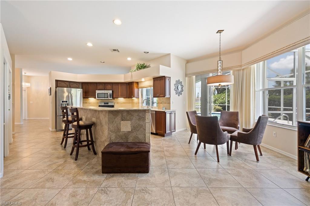 CROSS CREEK ESTATES - Residential