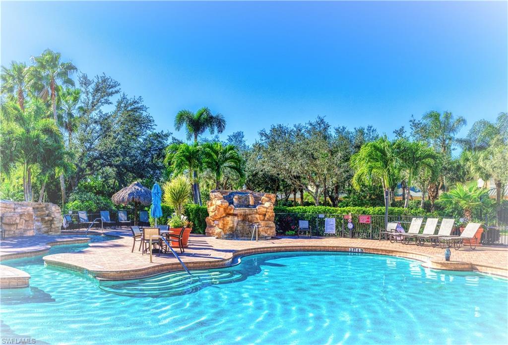 VISTA POINTE - Residential