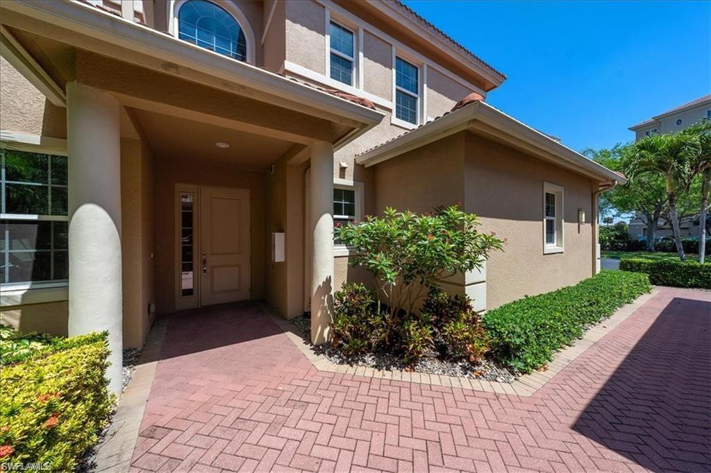 VISTA POINTE - Residential