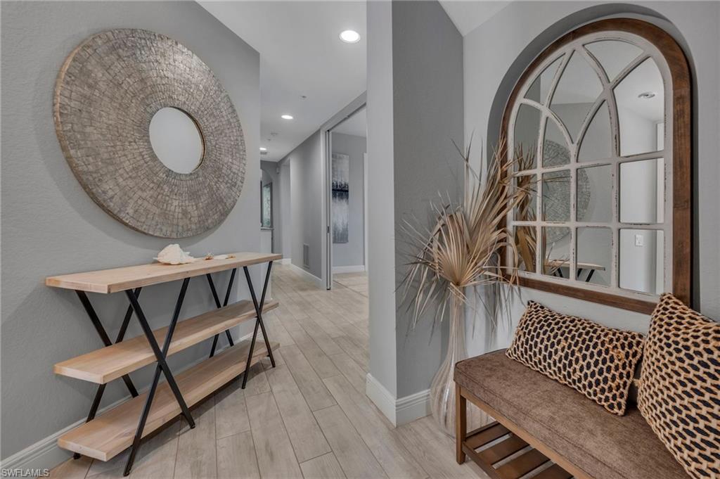 VISTA POINTE - Residential