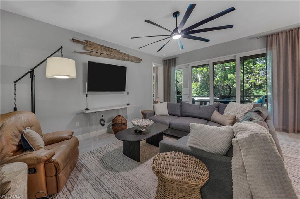 VISTA POINTE - Residential