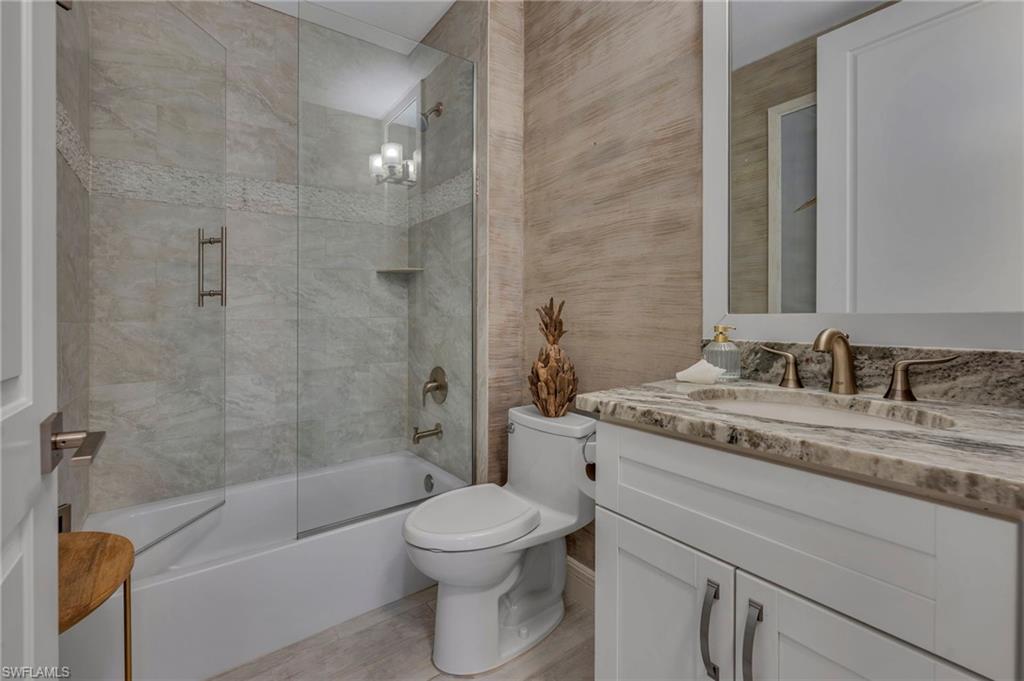 VISTA POINTE - Residential