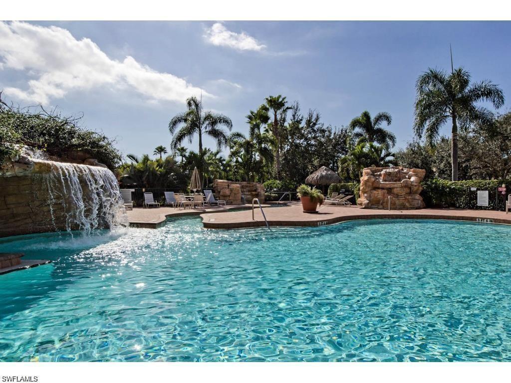 VISTA POINTE - Residential