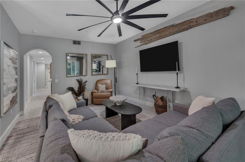 VISTA POINTE - Residential