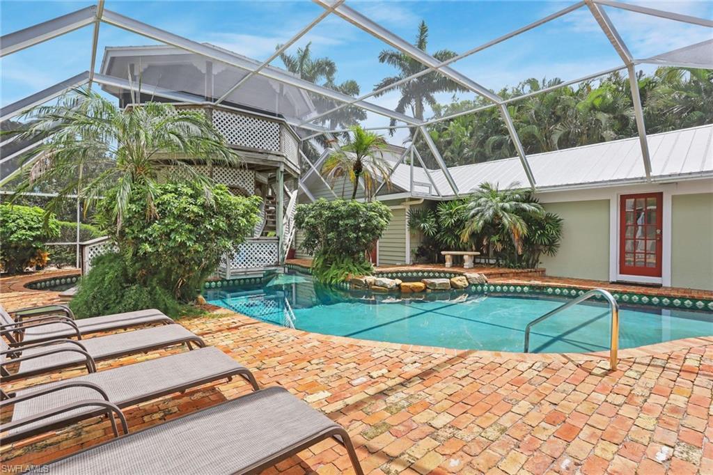 OLDE NAPLES - Residential