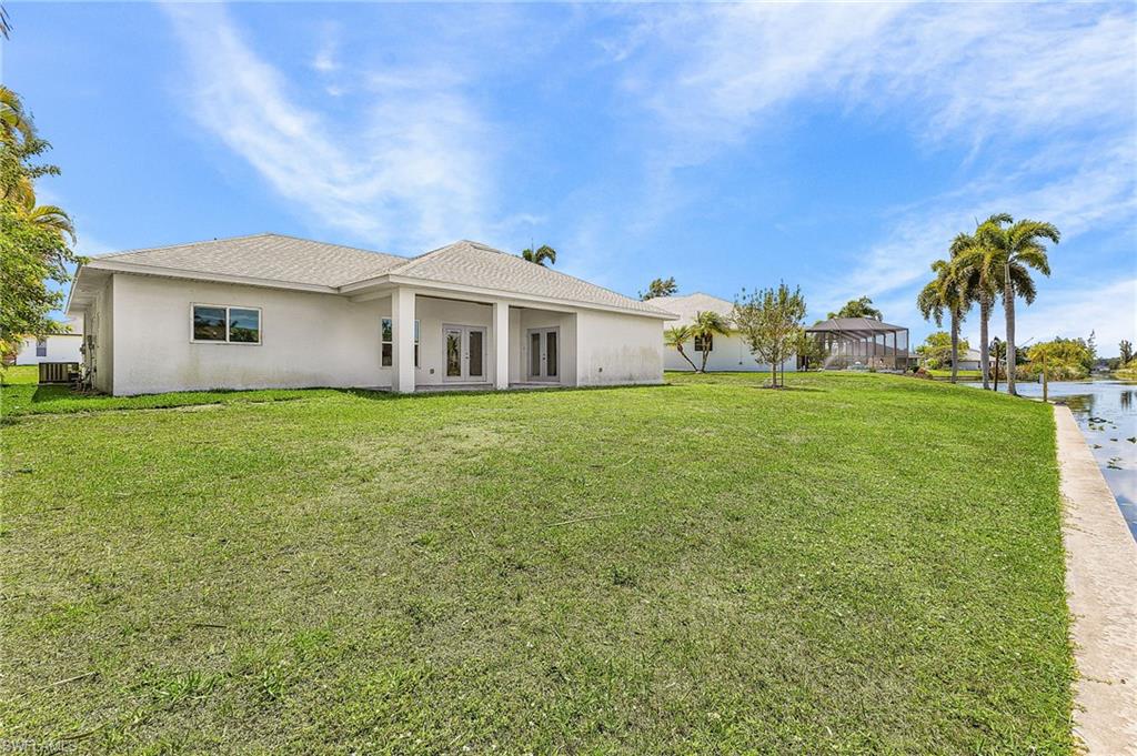 CAPE CORAL - Residential