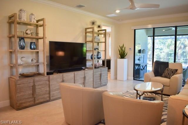 WINDING CYPRESS - Residential
