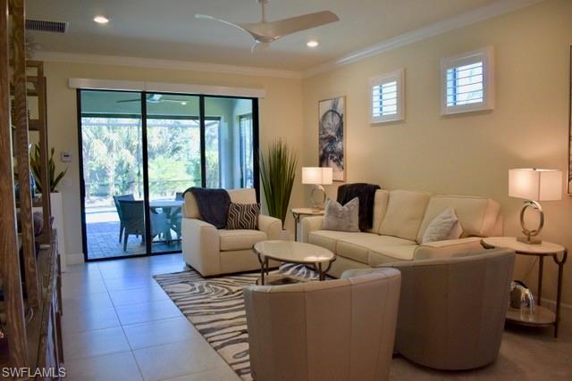 WINDING CYPRESS - Residential