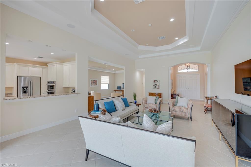 BONITA LAKES - Residential