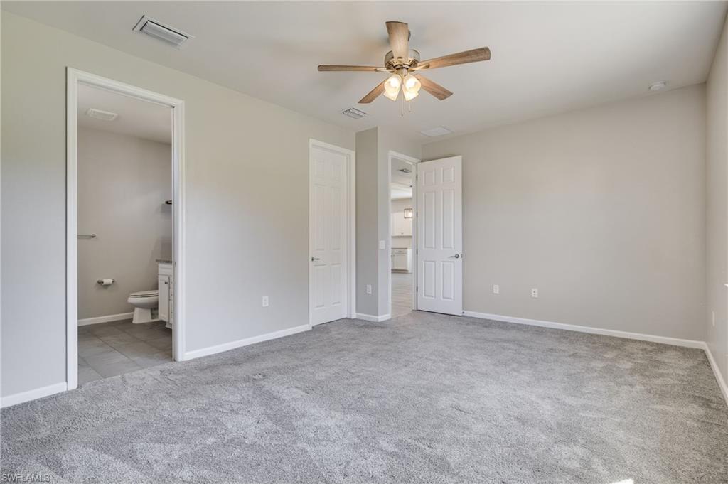 HAMPTON LAKES - Residential