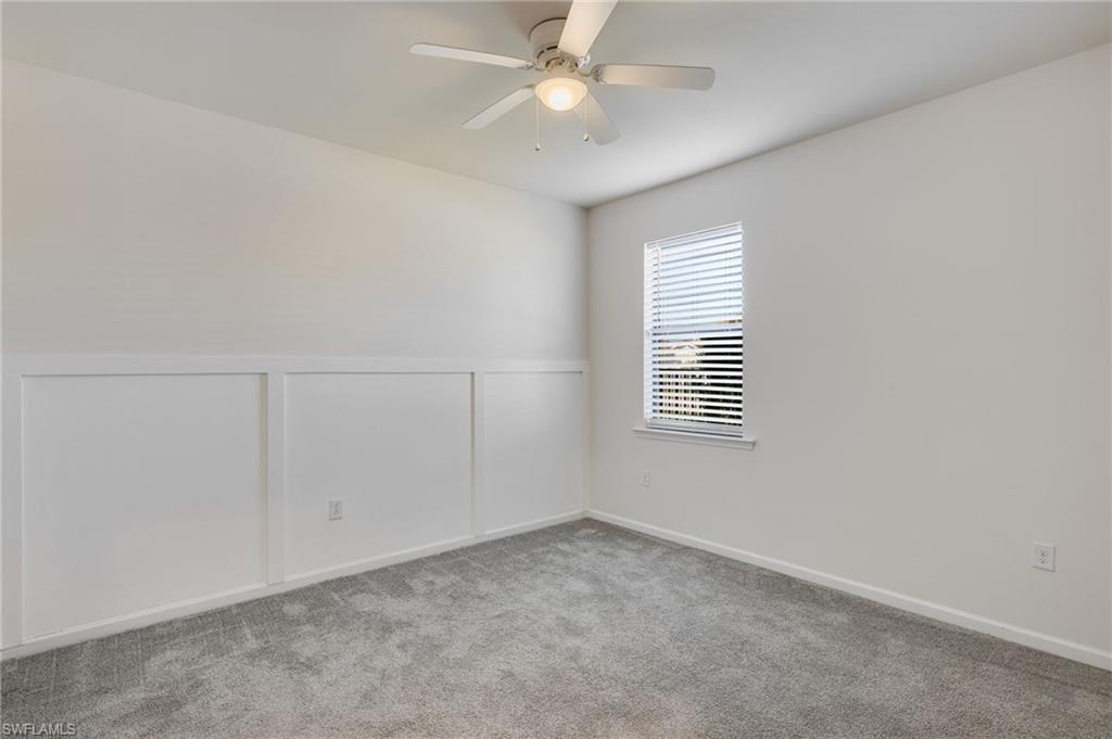 HAMPTON LAKES - Residential