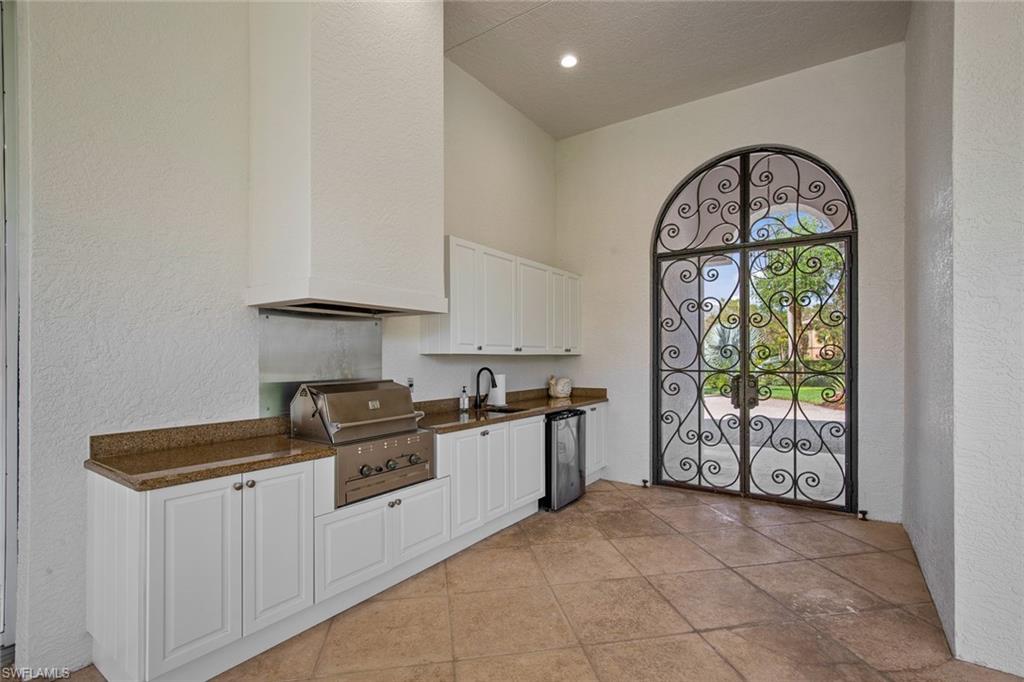 QUAIL WEST - Residential