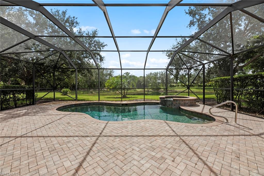 BELLE LAGO - Residential