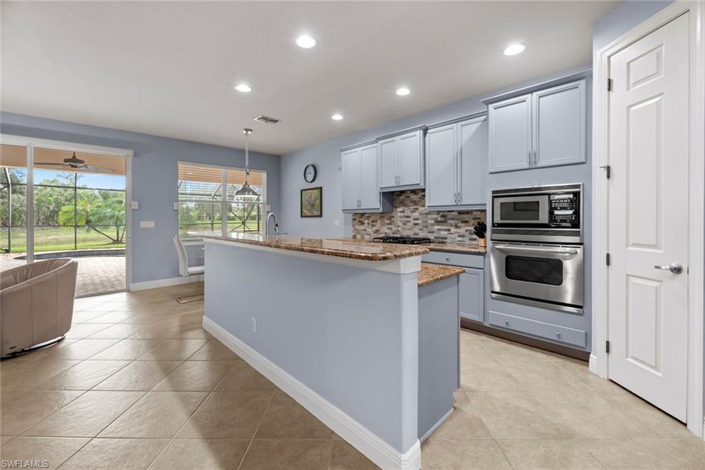 BELLE LAGO - Residential