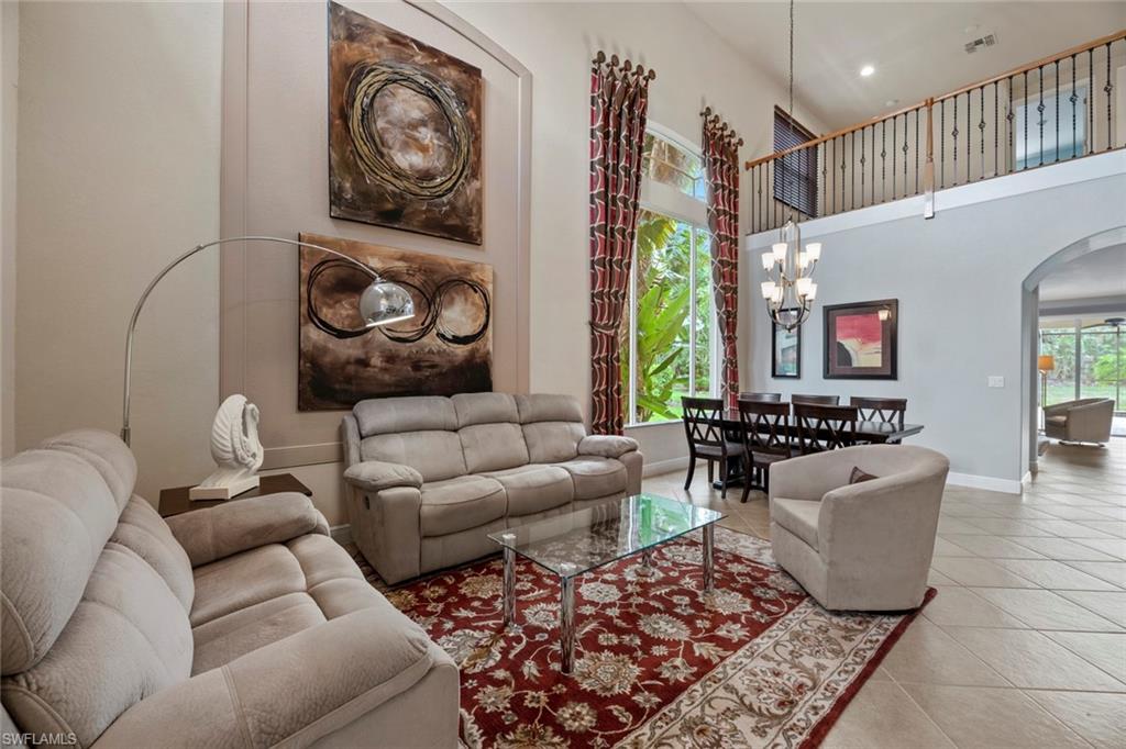 BELLE LAGO - Residential