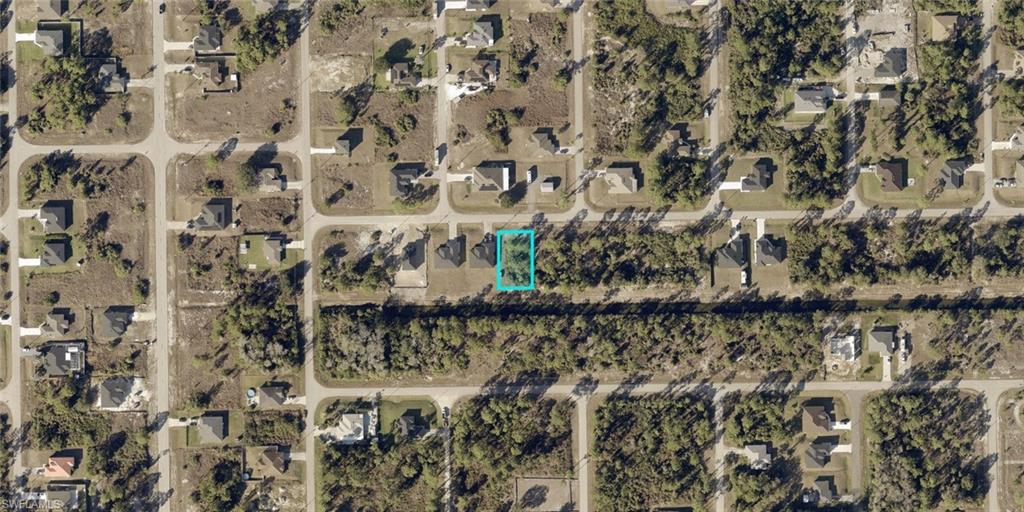 LEHIGH ACRES - Land