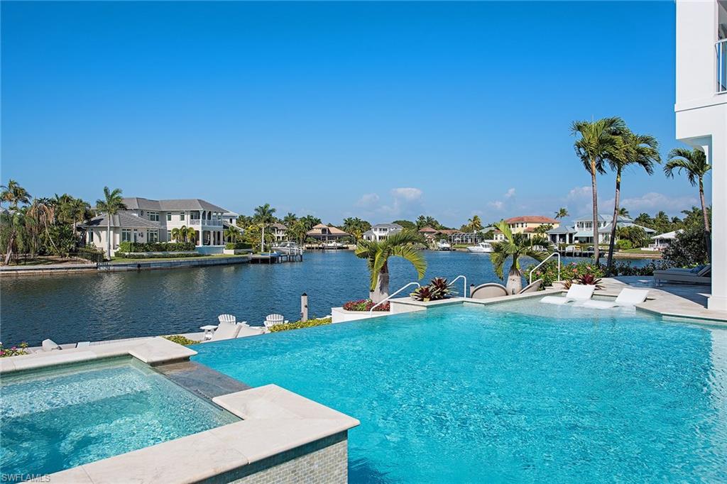 PARK SHORE - Residential