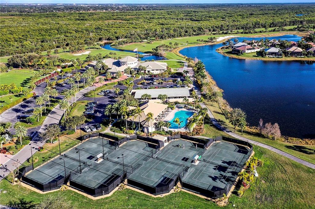 CROWN COLONY - Residential
