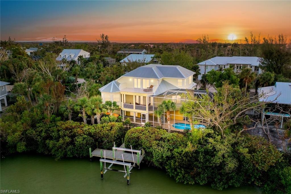 CASTAWAY ESTATES - Residential