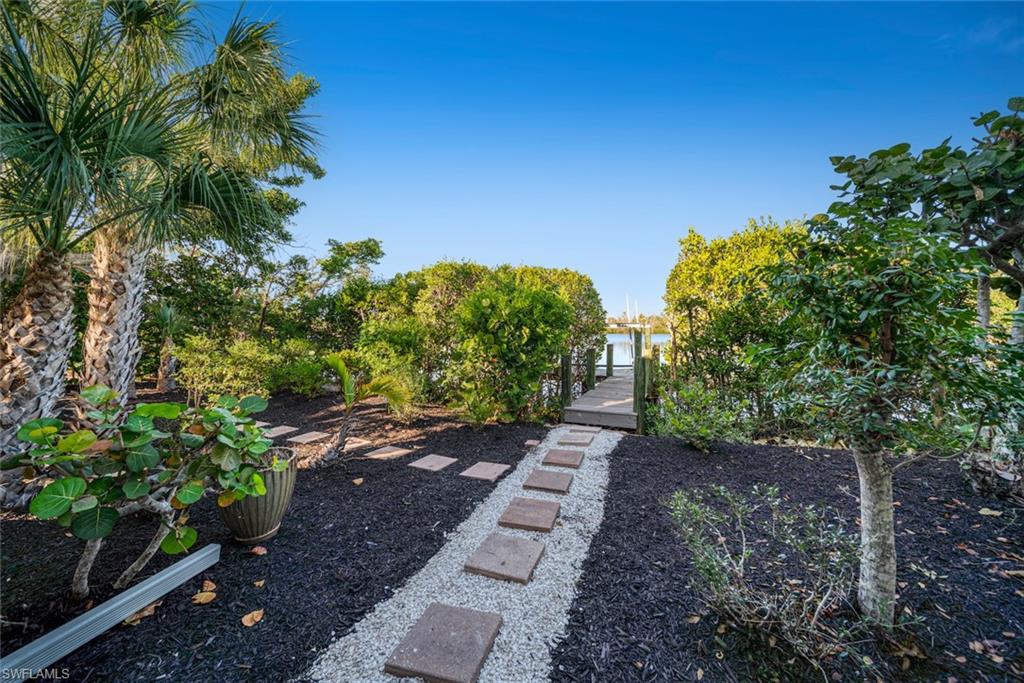 CASTAWAY ESTATES - Residential