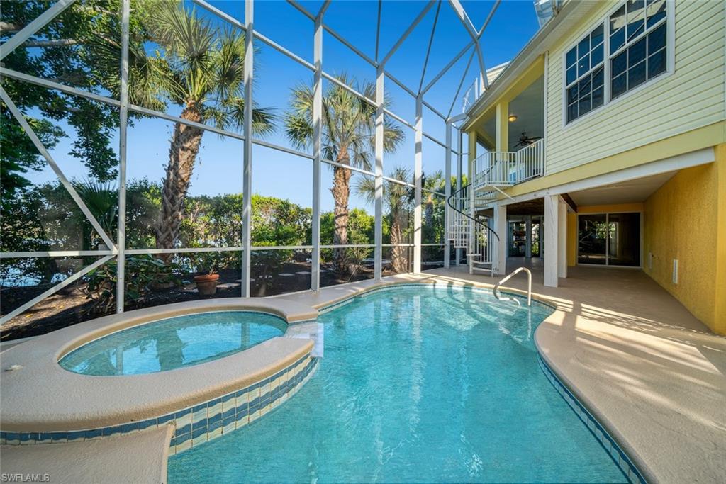 CASTAWAY ESTATES - Residential
