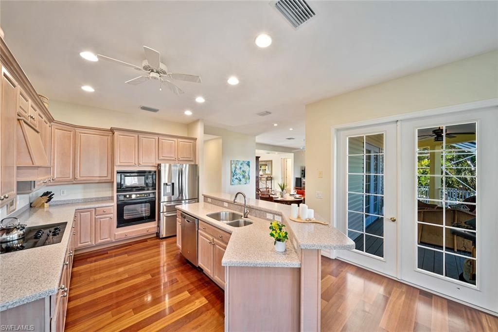 CASTAWAY ESTATES - Residential
