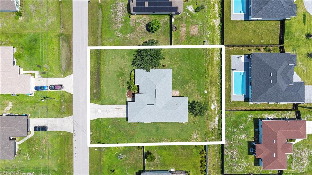CAPE CORAL - Residential