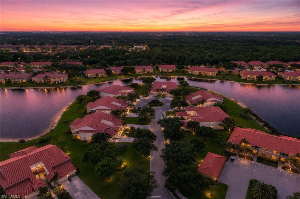 HUNTINGTON LAKES - Residential