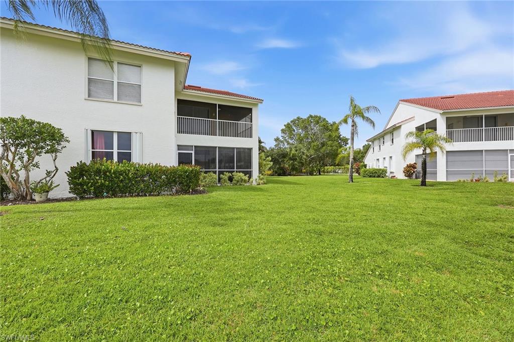 HUNTINGTON LAKES - Residential