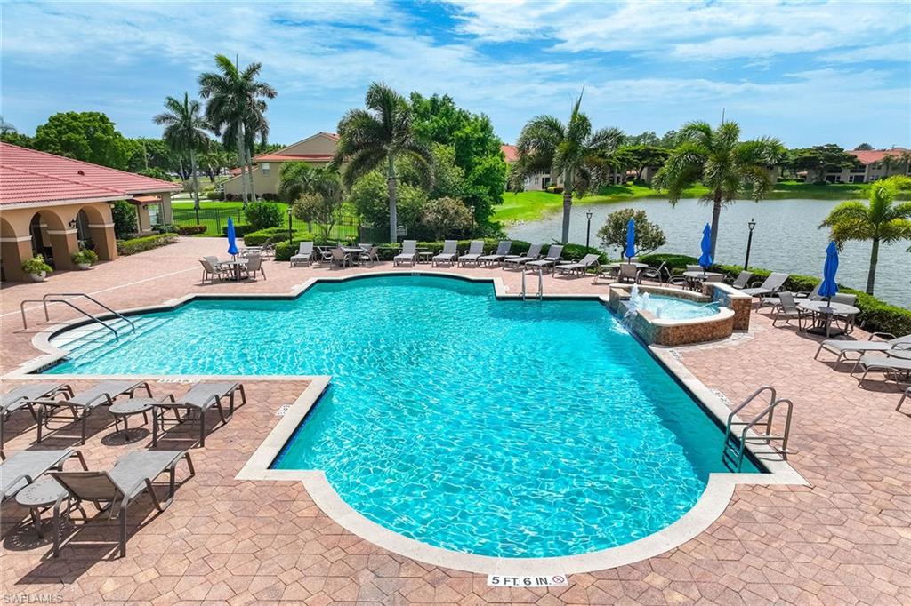 HUNTINGTON LAKES - Residential