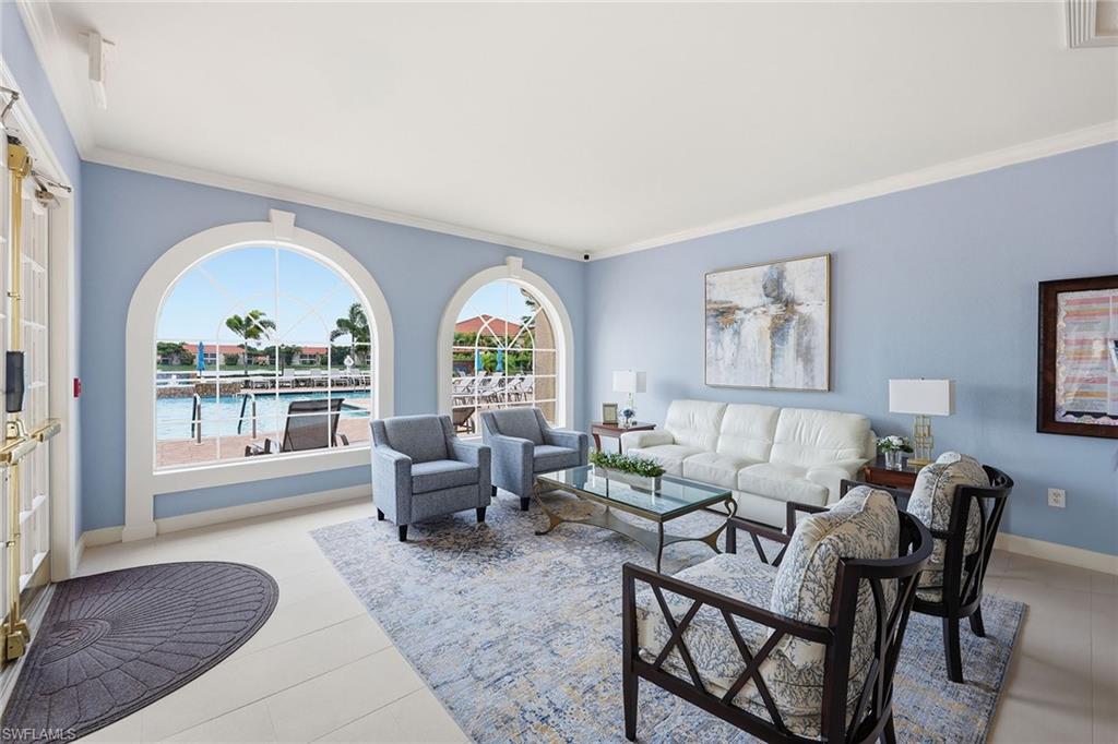 HUNTINGTON LAKES - Residential