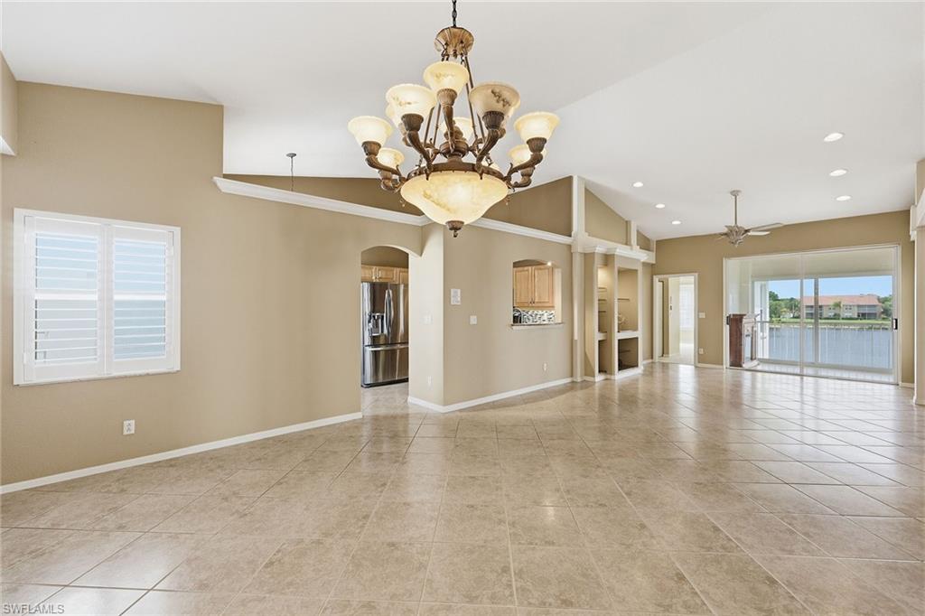 HUNTINGTON LAKES - Residential