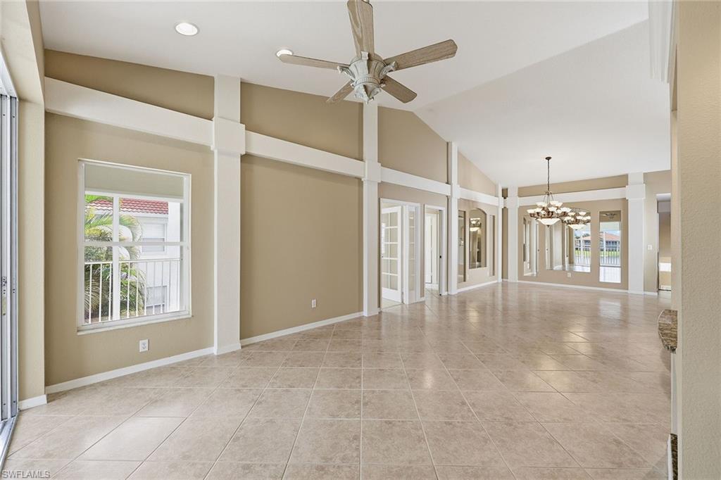 HUNTINGTON LAKES - Residential