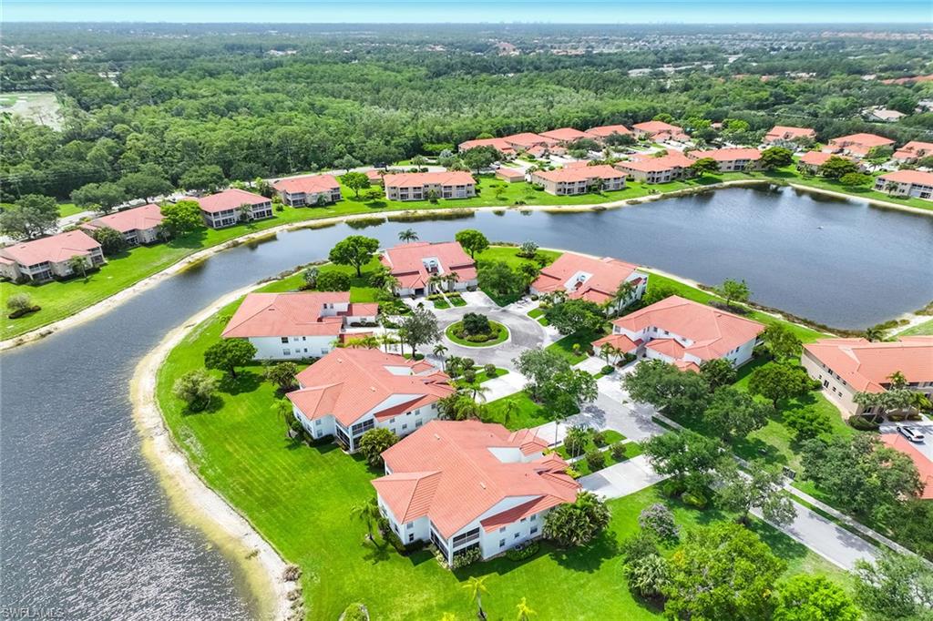 HUNTINGTON LAKES - Residential
