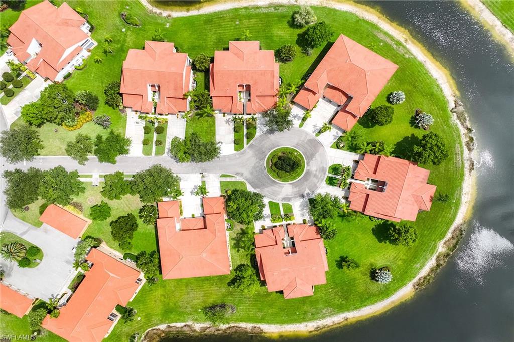 HUNTINGTON LAKES - Residential