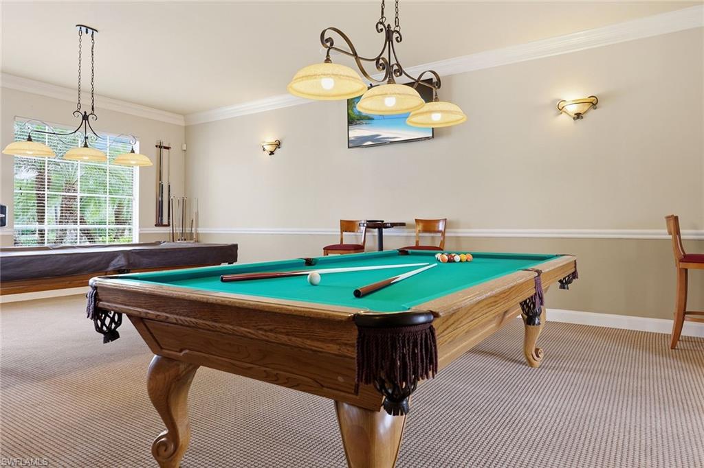 HUNTINGTON LAKES - Residential