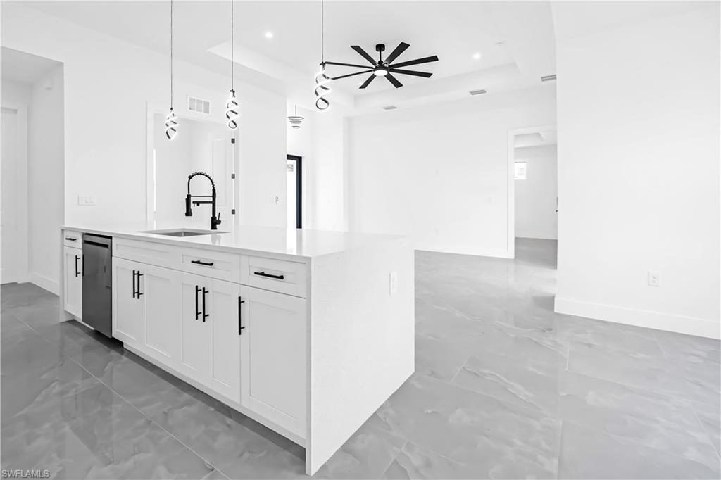 LEELAND HEIGHTS - Residential